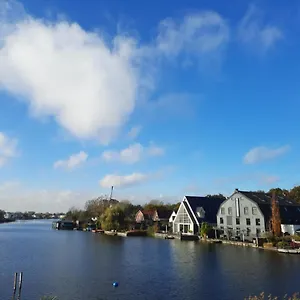 Bed & Breakfast Blrk 285 Rotterdam