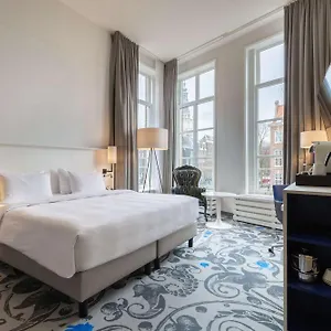 4* Otel Radisson Blu Hotel, Center