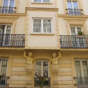 De Nemours 2*, Paris Fransa